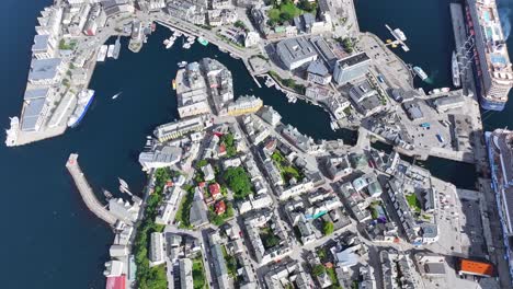 Ålesund,-Noruega