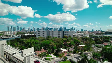 Bridge-pylons-in-construction-with-Miami-downtown-in-backgroound