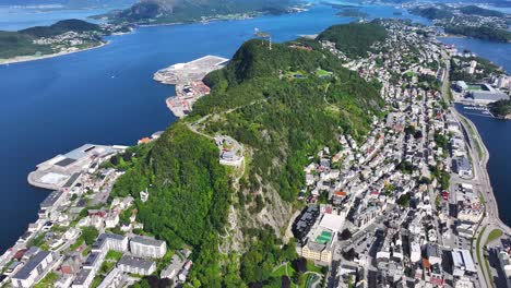 Ålesund,-Noruega