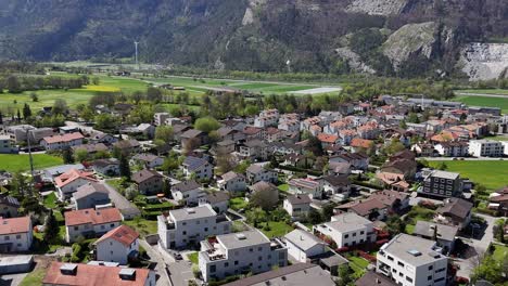 Swiss-Homes-and-Houses-with-solar-panels-on-roof