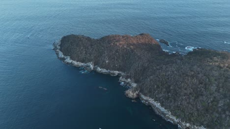 Aerial-views-of-Bahias-de-Huatulco-and-its-National-Park