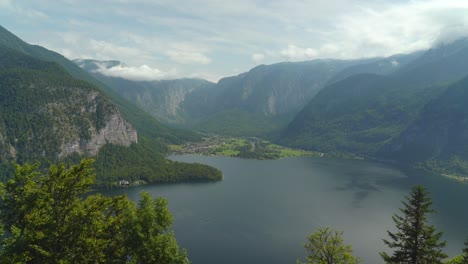 Valle-De-Hallstatt-Visto-Desde-Hallstatt-Skywalk