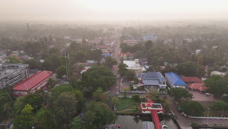 kerala-famous-temple-aerial-view-vaikom-mahadeva-temple_vaikom-town-and-backwaters-vaikom-town-and-backwaters-3