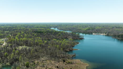 Wooded-Lakeside-Of-Glen-Springs-Lake-In-Tipton-County,-Tennessee,-United-States