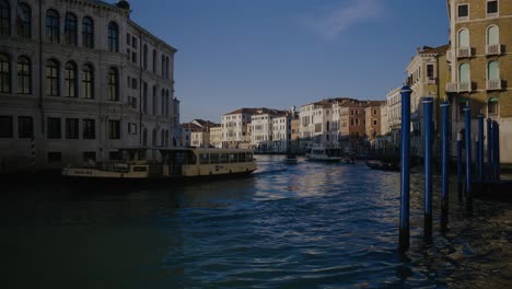 Venetian-Canal-with-Historic-Facades