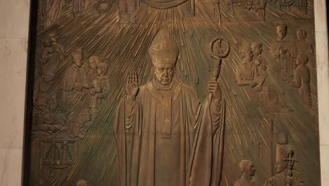 Carving-of-a-holy-man-on-the-wall-of-the-Archcathedral-Basilica-of-St