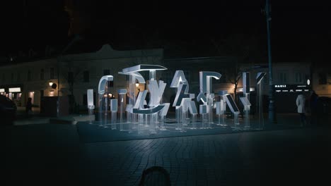 Pov-In-Lichtbuchstaben,-Lichterfestival-Zagreb