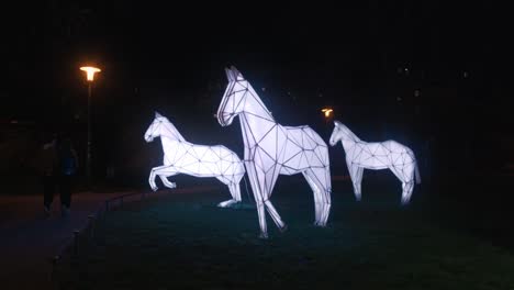 Lipizzaners-light-sculptures,-Opatovina-Park,-Zagreb-Festival-of-Lights