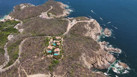 Playa-Violín,-Una-Playa-Virgen-Muy-Hermosa,-En-Bahías-De-Huatulco,-Oaxaca