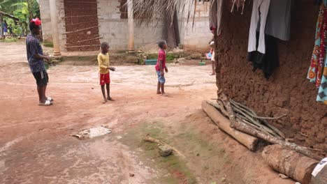 Typical-Remote-Village-With-Indigenous-People-In-Zanzibar-Island,-Tanzania,-Africa