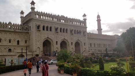 Bara-Imambara,-Auch-Bekannt-Als-Asfi-Moschee