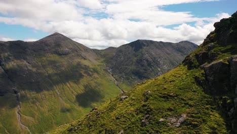 Aerial-reveal-of-Scottish-Highlands,-Scotland