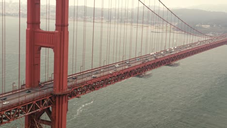 Wunderschöne-Und-Dramatische-Luftaufnahme-Der-Golden-Gate-Bridge-In-San-Francisco,-Kalifornien,-USA