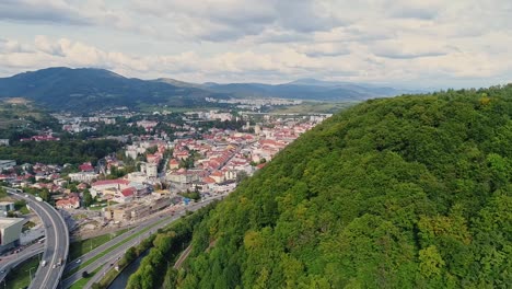 Cityscape-of-Banska-Bystrica-behind-Urpin-mountain-in-summer