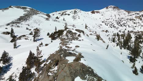 Aerial-view-of-rock-faces-along-Carson-Mountain-Pass-wilderness,-California