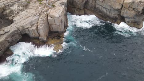 Drone-aerial-over-rugged-Australian-coastal-cliffs-in-Albany-and-Natural-Bridge