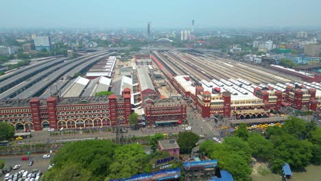 Aerial-view-of-Howrah-railway-station-Day-and-Night