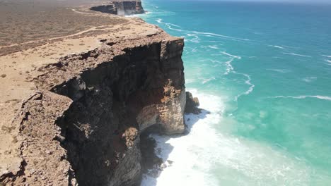 Drone-aerial-over-the-Great-Australian-Bight-with-blue-water-cliffs