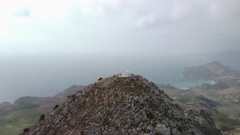 Panorama-Berggipfelblick:-Epischer-360-Grad-Aussichtspunkt-–-Griechische-Insel-Kreta