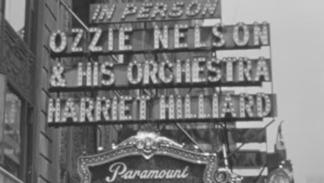 Vintage-Marquesina-Cartel-Publicitario-Ozzie-Nelson-Y-Su-Actuación-De-Orquesta