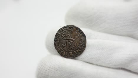 Alte-Münzen.-Portugiesische-Kupfermünze-42