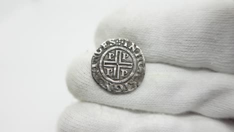 Alte-Münzen.-Portugiesische-Silbermünze-002