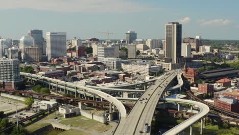 Aerial-view-of-complex-highways-and-bridges-Richmond,-Virginia-USA-4k-Drone-shot
