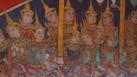 Szenen-Aus-Dem-Leben-Buddhas,-Gemalt-Im-Inneren-Eines-Thailändischen-Tempels-In-Chiang-Mai