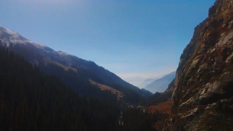 Footage-of-Lahaul,-Spiti-Valley-showing-Winer-colours-of-the-frozen-mountains-of-the-Himalayas