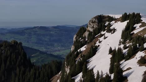 Close-up-glacier-of-mountain-Amden-Arvenbüel-Schweiz