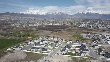 Alpine-and-Lehi-in-Traverse-Mountain,-Utah-County,-Aerial-Landscape