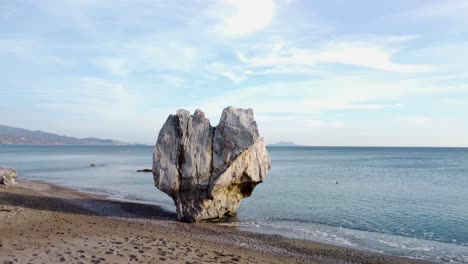 "The-Stone-of-Lovers"---Natural-Sculpture-of-a-Heart-Shaped-Boulder-Rock