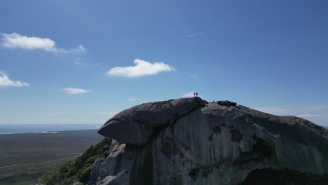 People-at-the-top-of-Frenchman-mountain-at-Cape-Le-Grand-Area-in-Australia