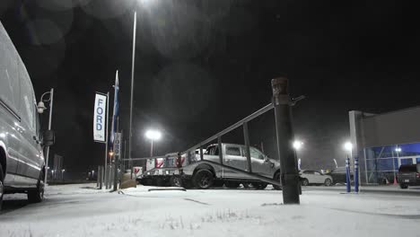 Ford-dealership-during-harsh-snowy-day-with-wind