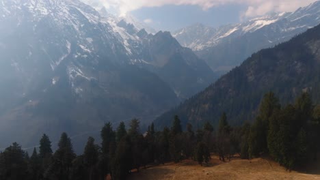 Footage-of-Lahaul,-Spiti-Valley-showing-Winer-colours-of-the-frozen-mountains-of-the-Himalayas