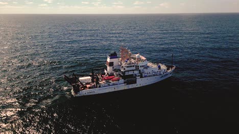 Fisheries-Research-Ship-Floating-On-Ocean-In-Del-Mar,-San-Diego,-California