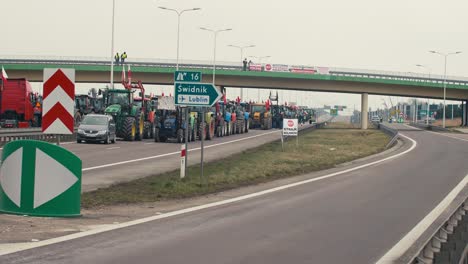 Farmers'-protest-in-Europe-in-Poland