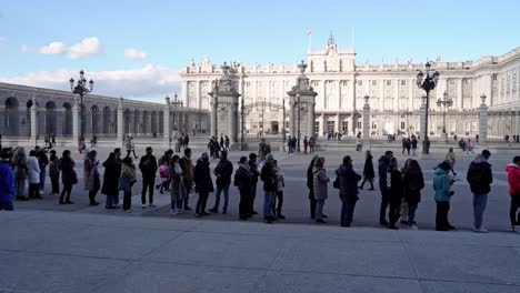 people-line-up-for-a-tourist-attraction-in-Madrid,-Spain