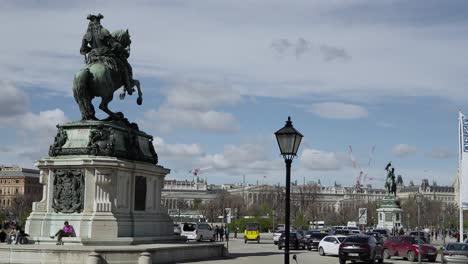 Static-Shot-Of-Popular-Monument-In-Schönbrunn-Palace-In-Vienna,-Austria