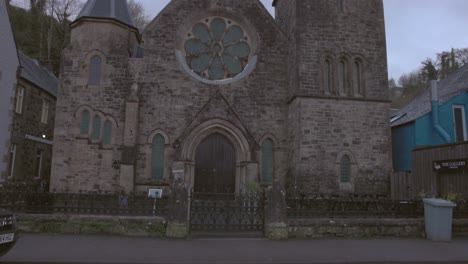 Slow-tilting-shot-of-the-ancient-Tobermory-Evangelical-Church-on-the-main-street