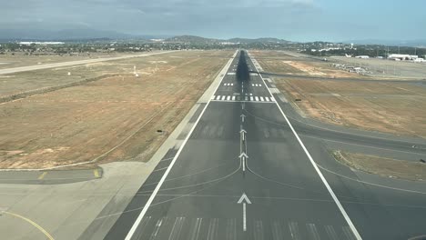 Real-time-pilot-POV-landing-at-Valencia-airport,-Spain
