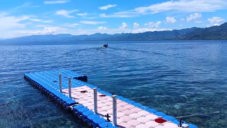 Residents'-activities-using-boats-on-Karampuang-Island,-Mamuju,-West-Sulawesi,-Indonesia