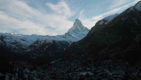 Skigebiet-Zermatt-Und-Matterhorn-Gipfel-Im-Zeitraffer