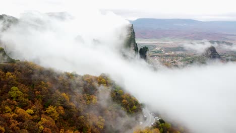 4K-Meteora-Monastery-of-Varlaam-High-Above-the-Clouds-on-a-Sandstone-Mountain
