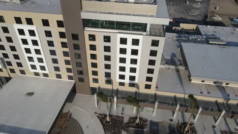 Aerial-view-of-new-construction-hotel-in-Bradenton,-Florida