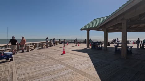 Folly-Beach-Pier-Winterangeln-Frühlingsferien-2024