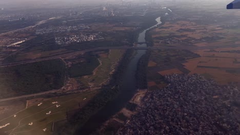 De-Delhi-A-Srinagar:-Un-Viaje-Hacia-El-Cielo