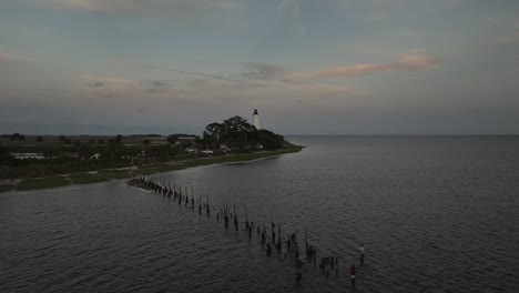 Vista-Del-Atardecer-Con-Drones-Del-Faro-De-San-Marcos.