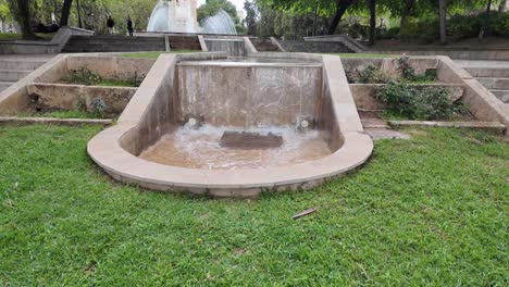 Cascading-water-and-fountains-in-Parc-de-Sa-Feixina-in-Palma-De-Mallorca,-a-recreational-and-relaxing-area-in-urban-centre-of-the-city