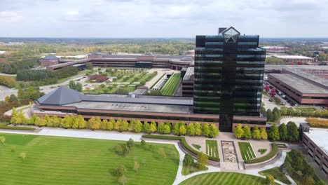 Chrysler-Technology-Center-and-World-Headquarters-building-exterior-in-aerial-parallax-view